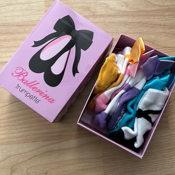 Trumpette Other - Trumpette baby socks